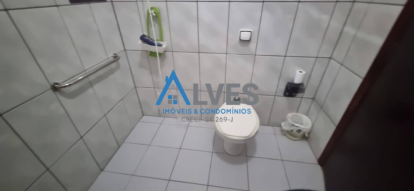 Casa à venda com 4 quartos, 300m² - Foto 28