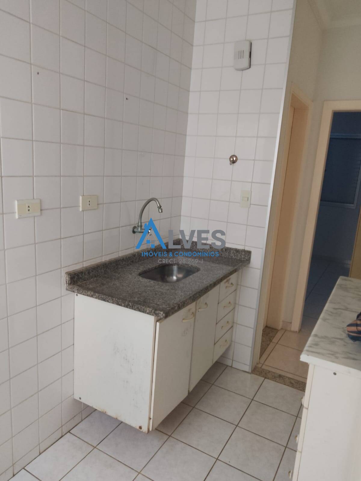 Apartamento à venda com 2 quartos, 50m² - Foto 10