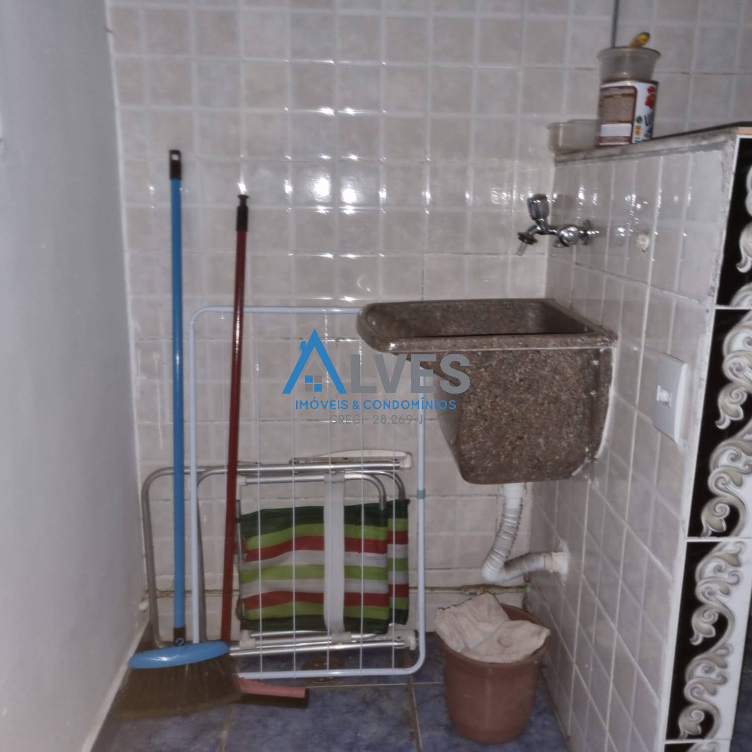 Apartamento à venda com 2 quartos, 49m² - Foto 11