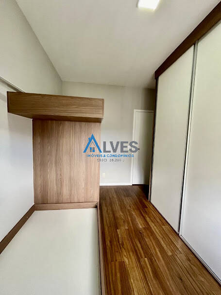 Apartamento à venda com 2 quartos, 77m² - Foto 10