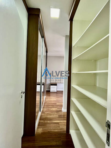 Apartamento à venda com 2 quartos, 77m² - Foto 14