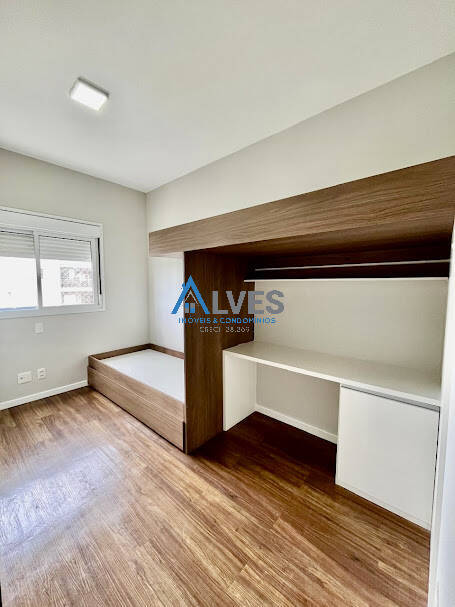 Apartamento à venda com 2 quartos, 77m² - Foto 27