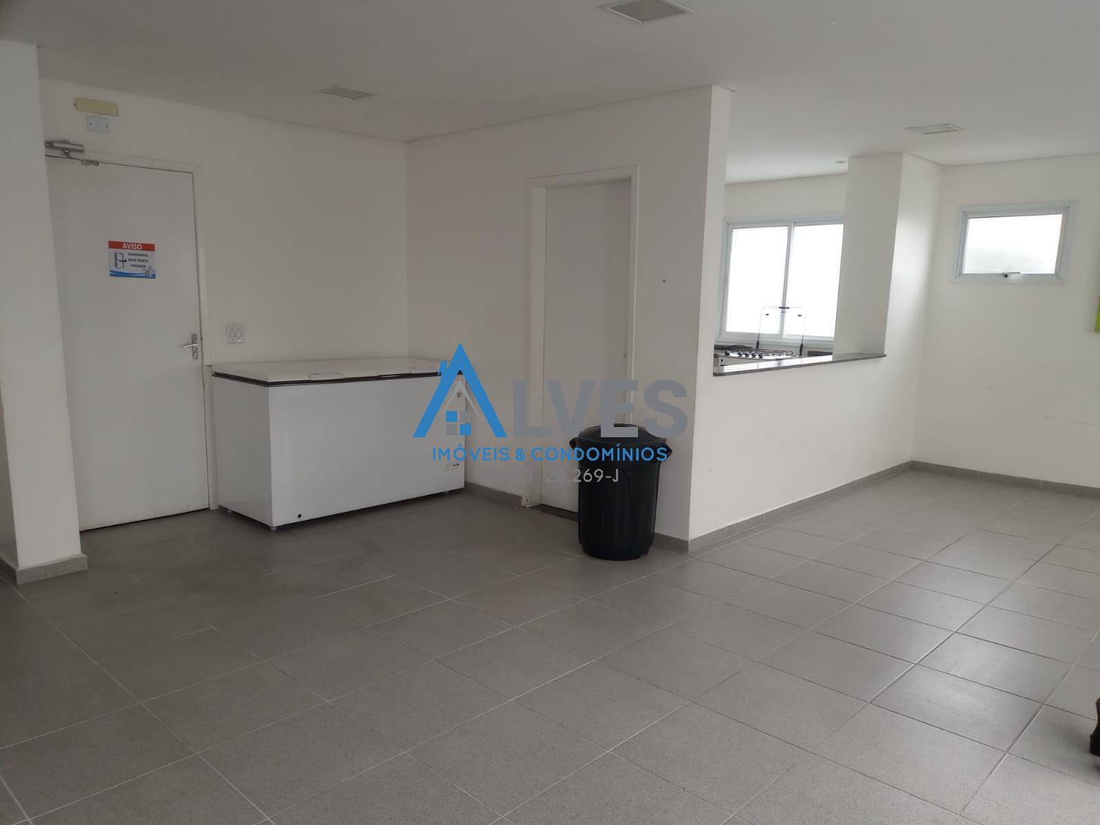 Apartamento à venda com 2 quartos, 43m² - Foto 29