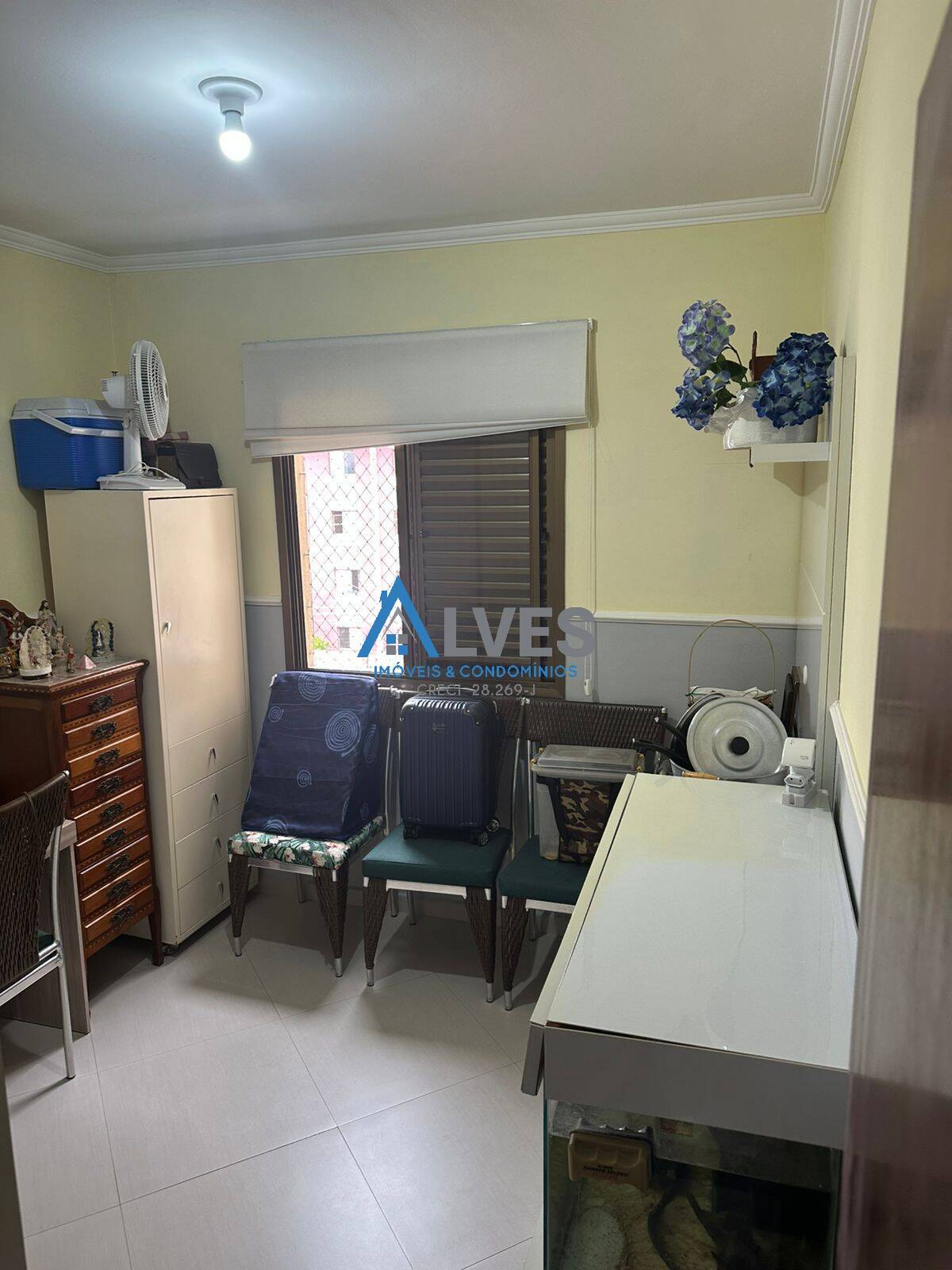 Apartamento à venda com 2 quartos, 70m² - Foto 14