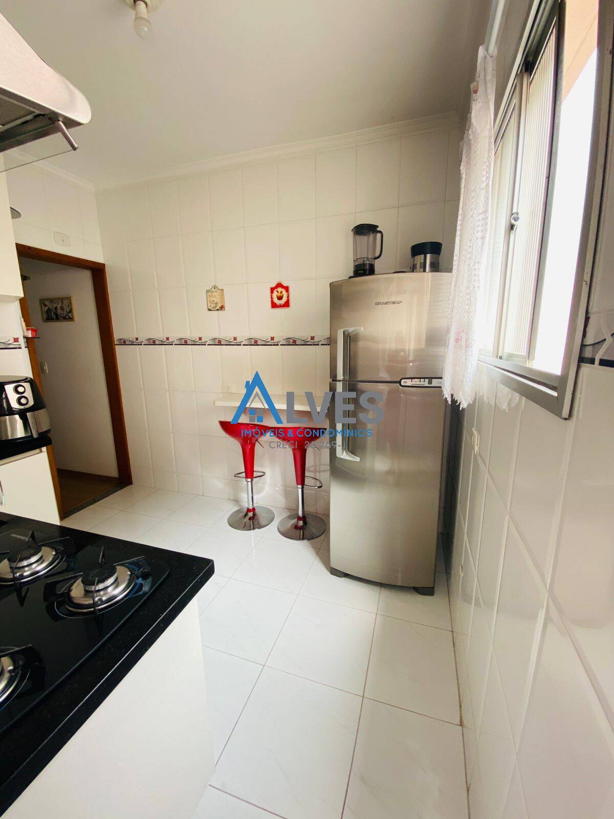 Apartamento à venda com 2 quartos, 65m² - Foto 5