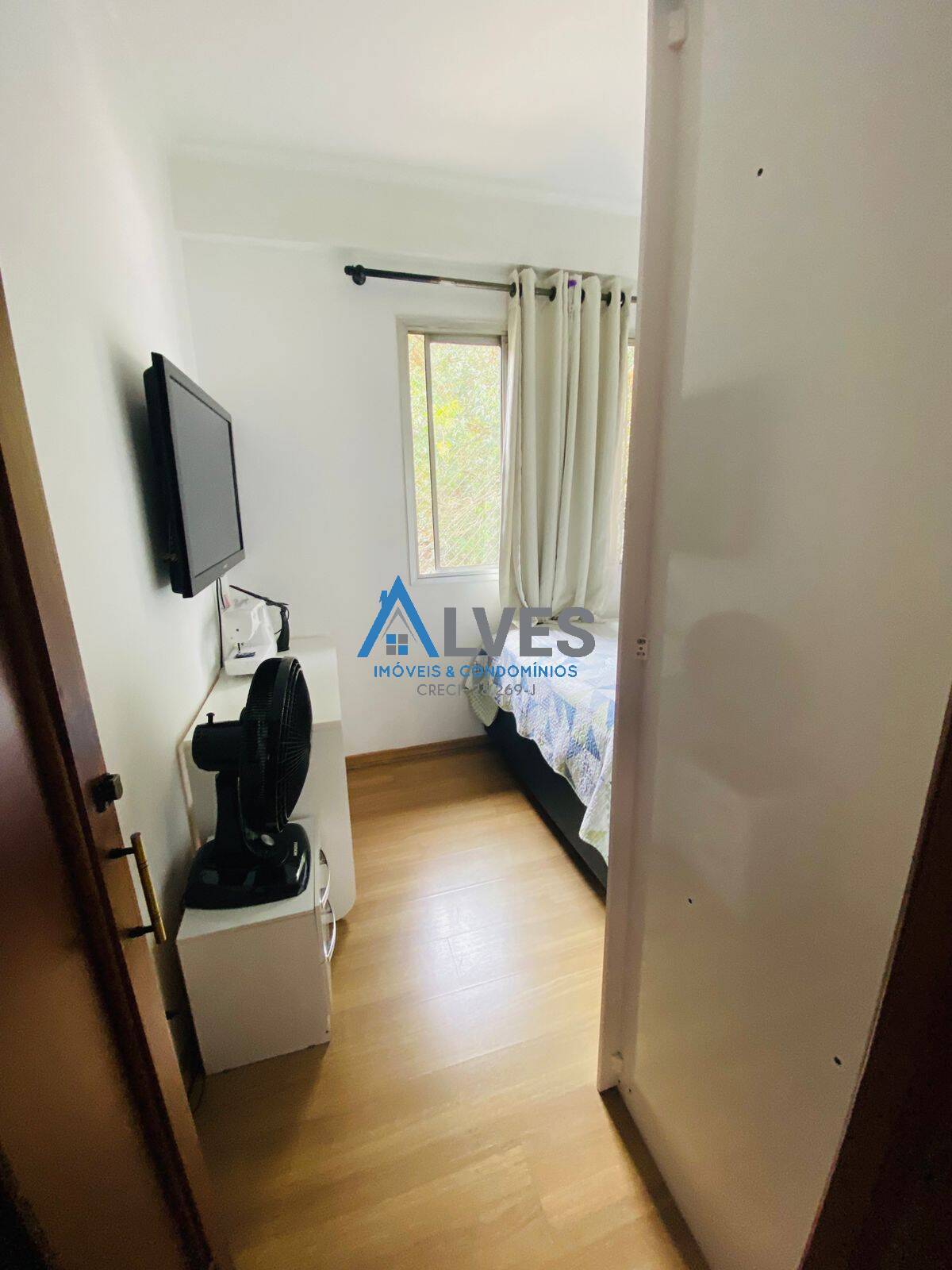 Apartamento à venda com 2 quartos, 65m² - Foto 29