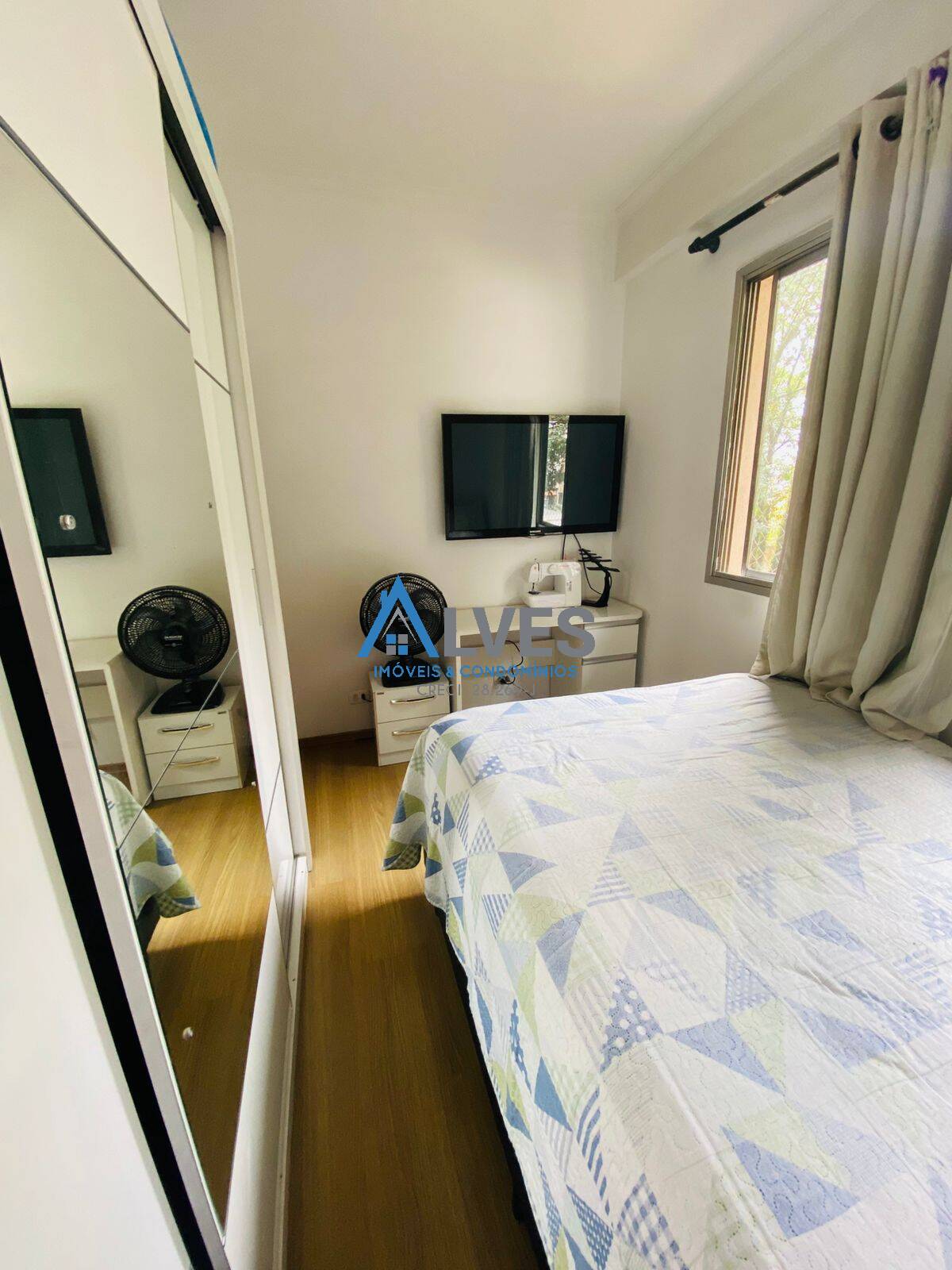 Apartamento à venda com 2 quartos, 65m² - Foto 31