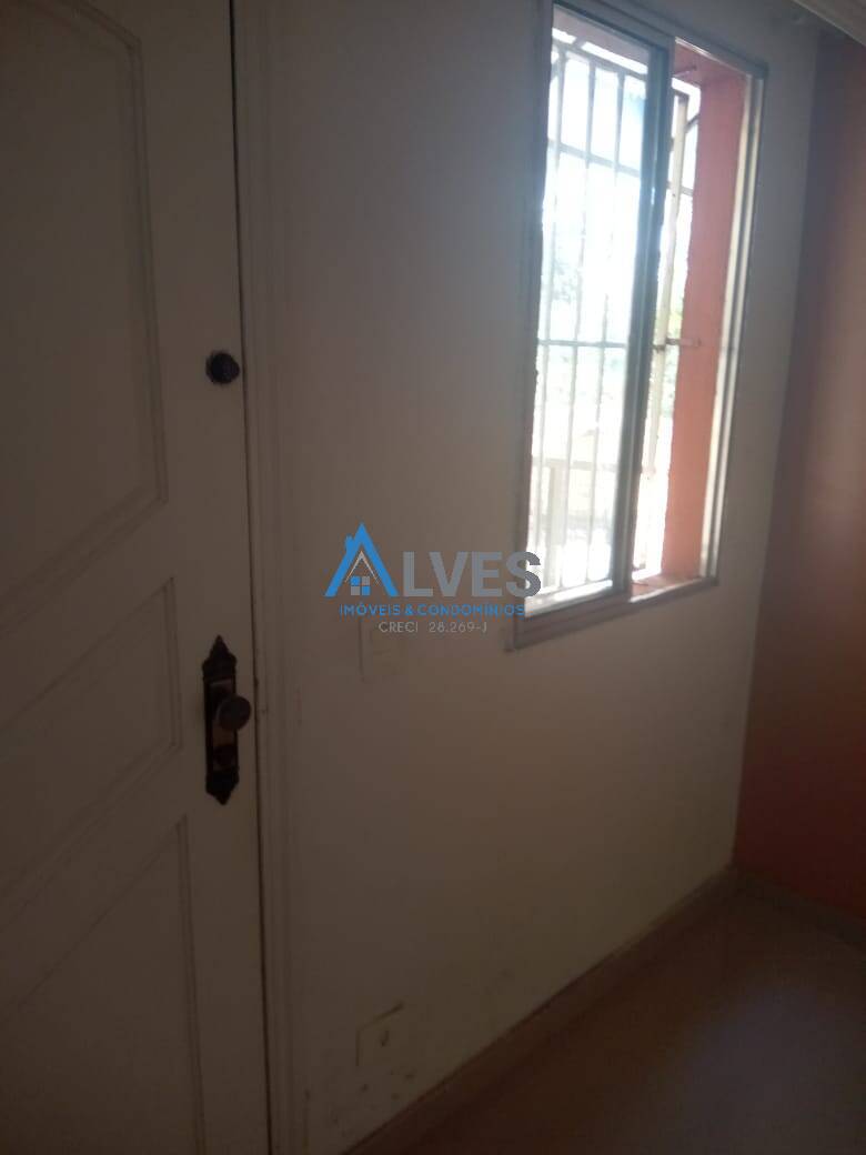 Apartamento à venda com 2 quartos, 50m² - Foto 11