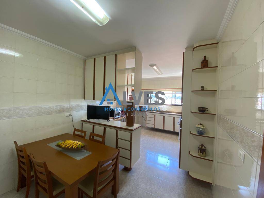 Apartamento à venda com 4 quartos, 185m² - Foto 16