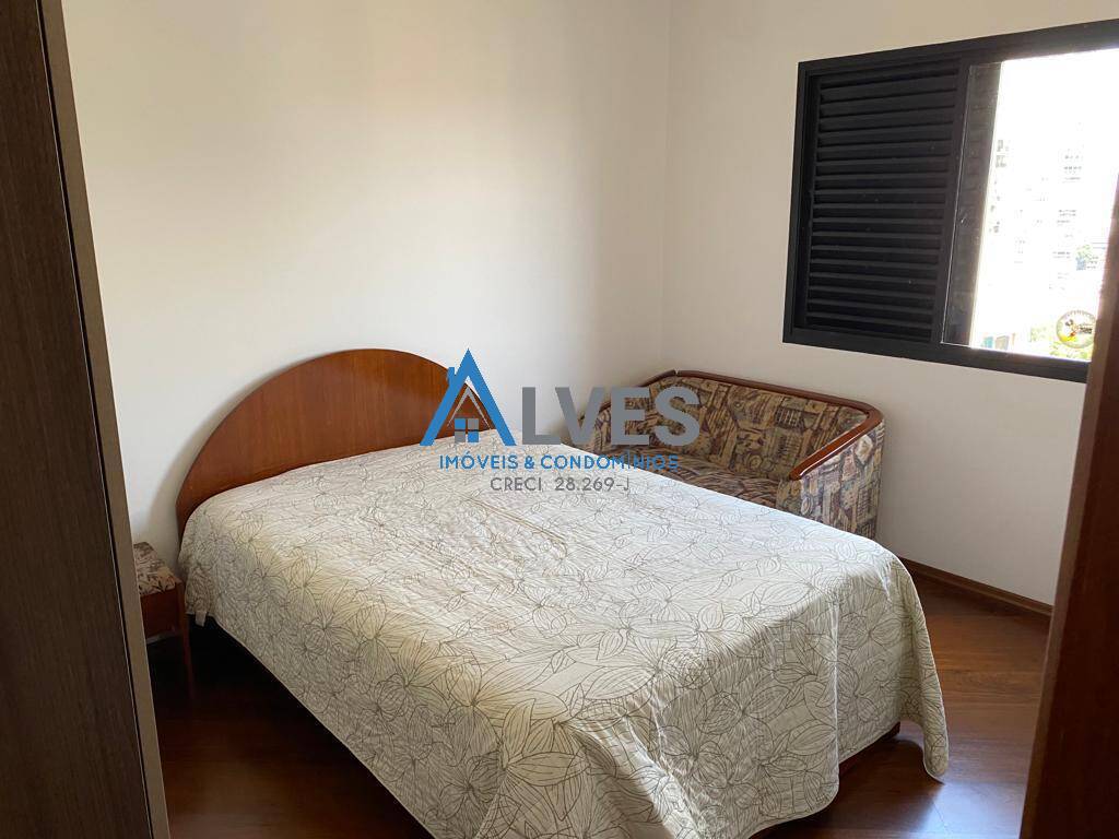 Apartamento à venda com 4 quartos, 185m² - Foto 12