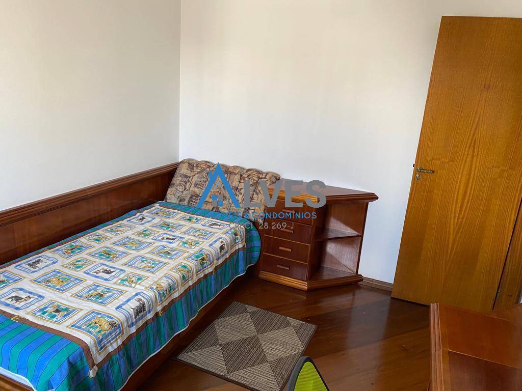 Apartamento à venda com 4 quartos, 185m² - Foto 11