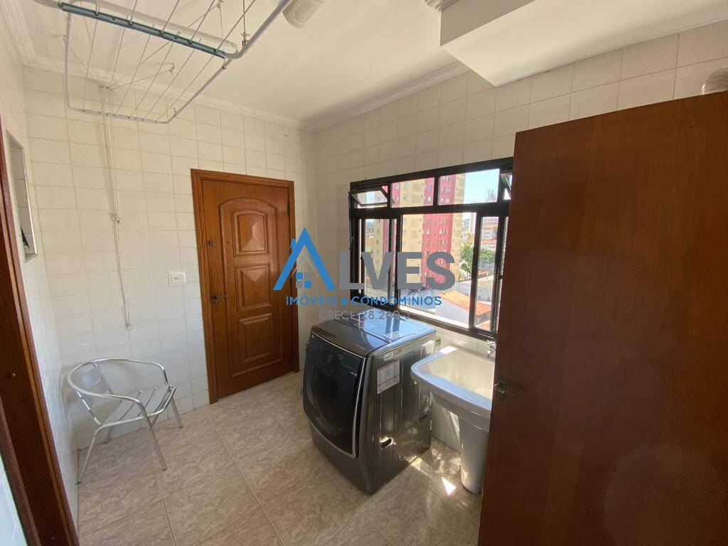 Apartamento à venda com 4 quartos, 185m² - Foto 25