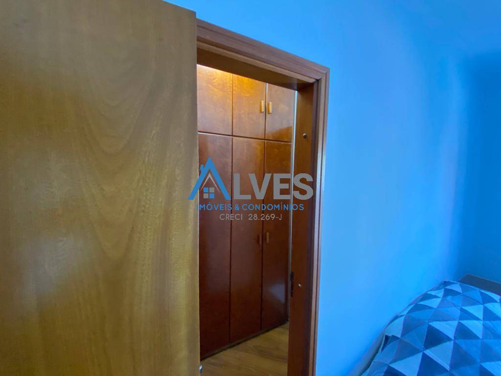 Apartamento à venda com 4 quartos, 185m² - Foto 31