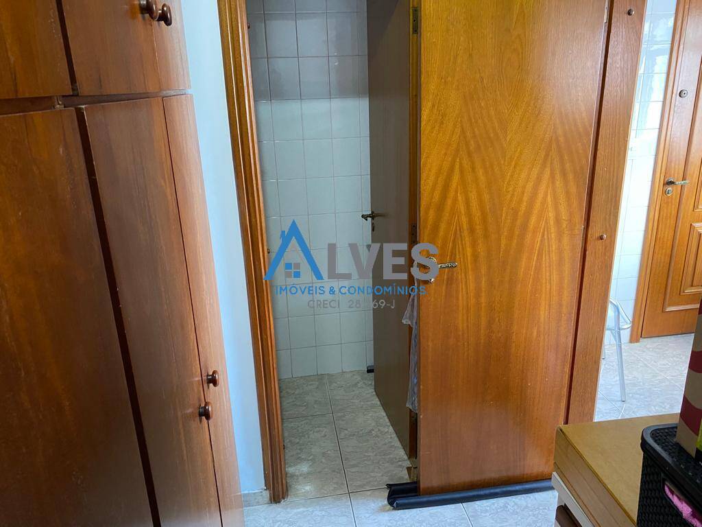 Apartamento à venda com 4 quartos, 185m² - Foto 36