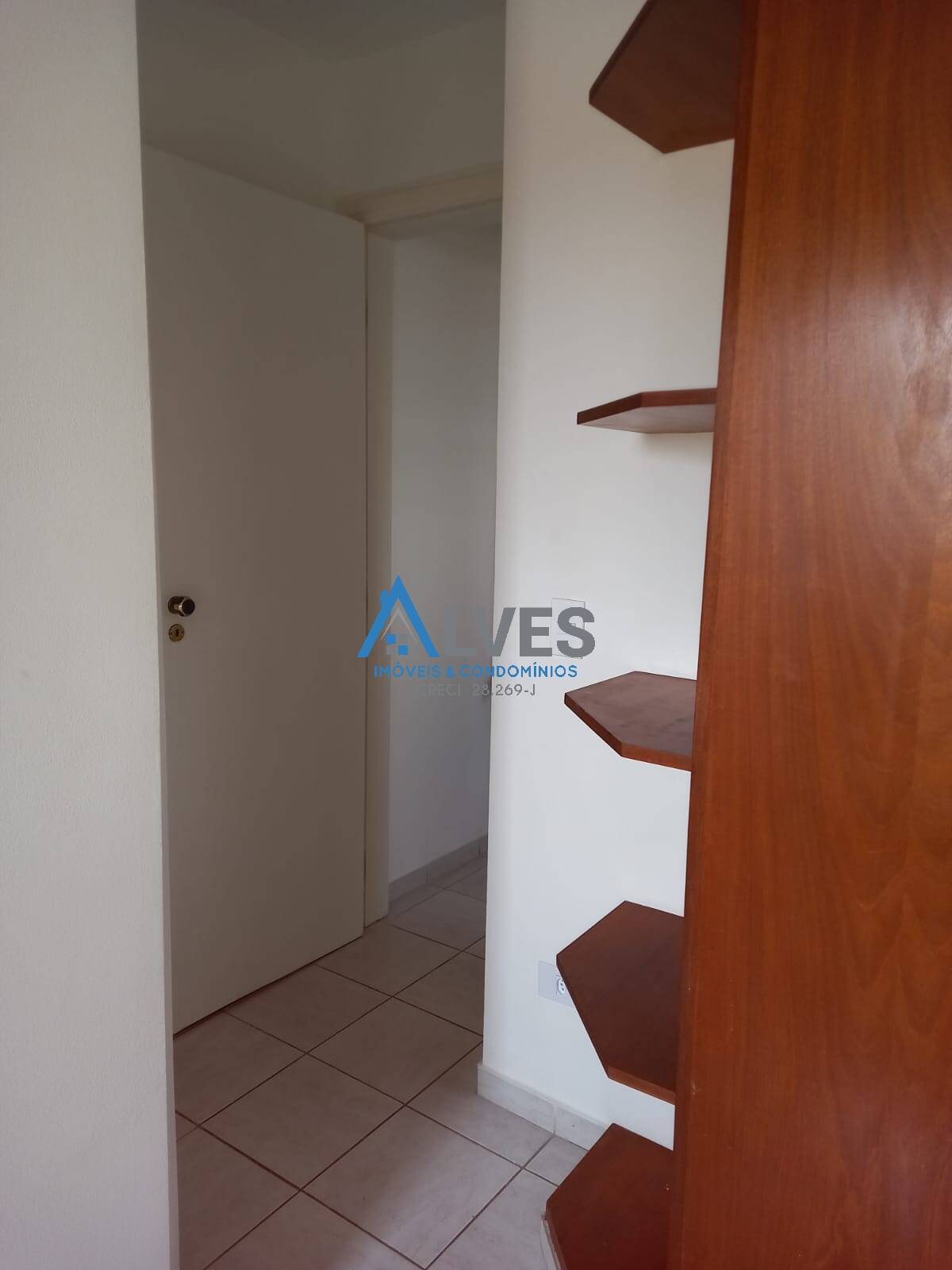 Apartamento para alugar com 2 quartos, 52m² - Foto 42