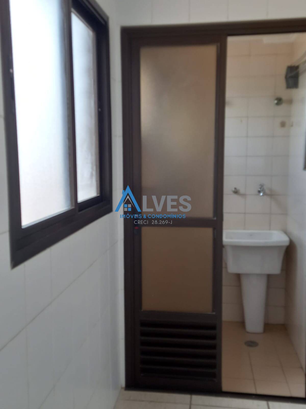 Apartamento para alugar com 2 quartos, 52m² - Foto 64