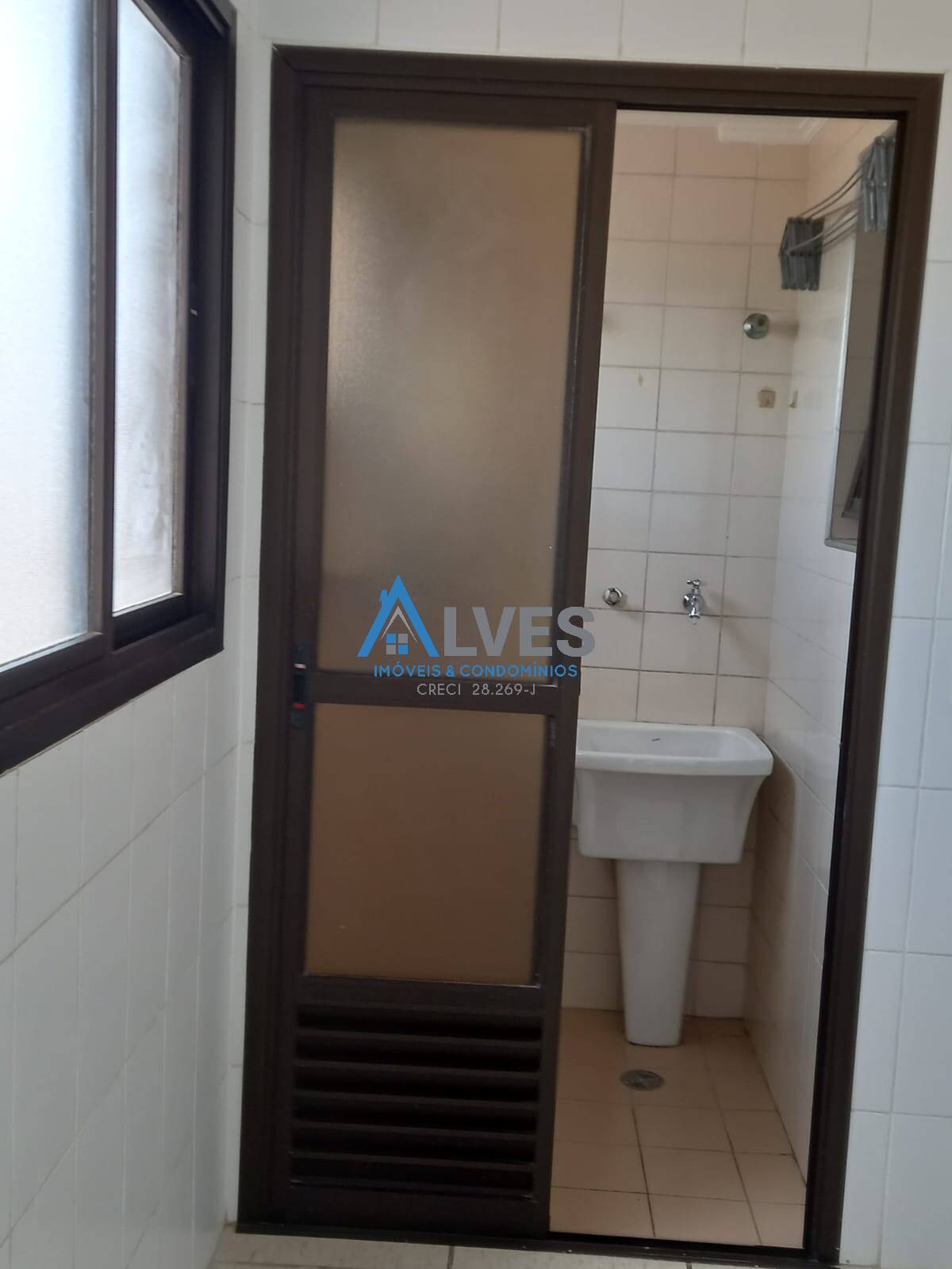 Apartamento para alugar com 2 quartos, 52m² - Foto 66