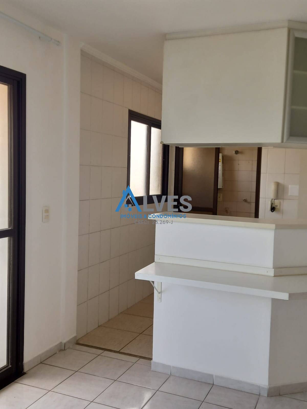 Apartamento para alugar com 2 quartos, 52m² - Foto 27