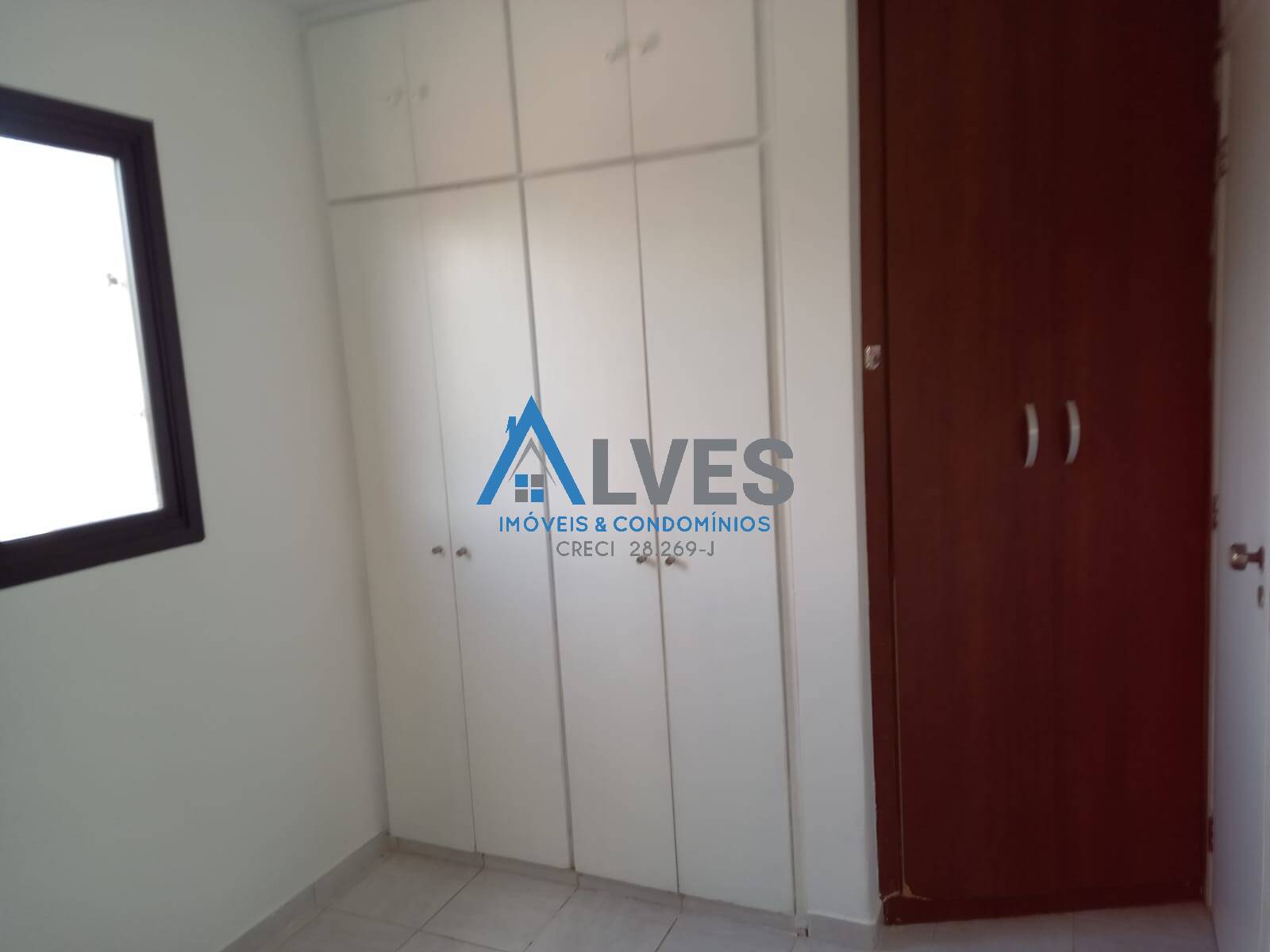 Apartamento para alugar com 2 quartos, 52m² - Foto 41