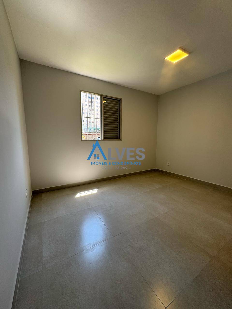 Apartamento à venda com 2 quartos, 88m² - Foto 9