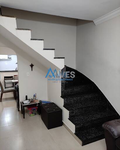 Casa à venda com 4 quartos, 162m² - Foto 28