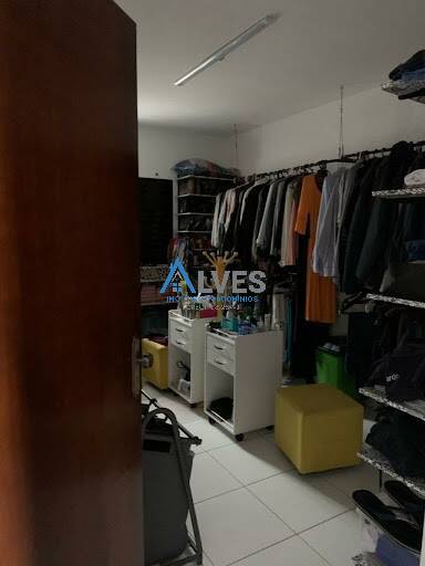 Apartamento à venda com 3 quartos, 128m² - Foto 31