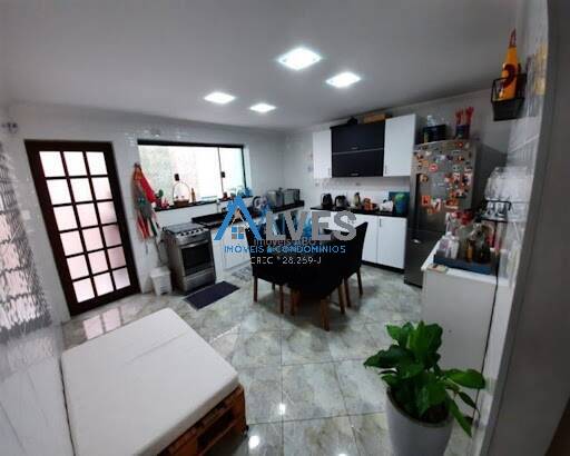 Sobrado à venda com 3 quartos, 180m² - Foto 16