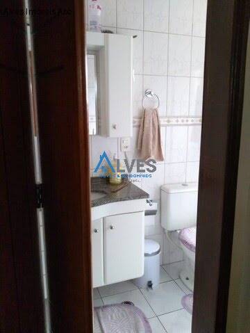 Apartamento à venda com 2 quartos, 60m² - Foto 6