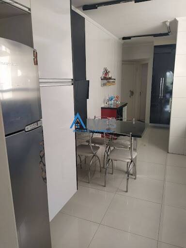 Apartamento à venda com 3 quartos, 106m² - Foto 20