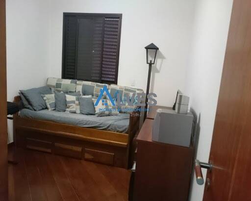 Apartamento à venda com 3 quartos, 161m² - Foto 16