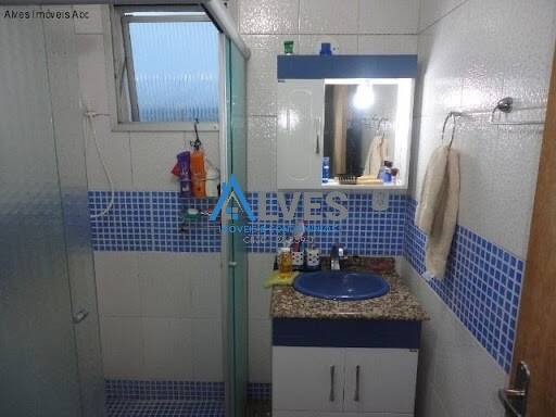 Apartamento à venda com 2 quartos, 64m² - Foto 11