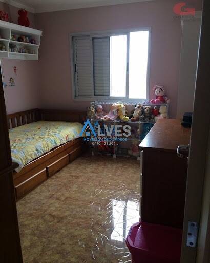 Apartamento à venda com 2 quartos, 63m² - Foto 7