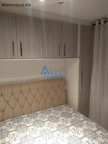 Apartamento à venda com 2 quartos, 65m² - Foto 12