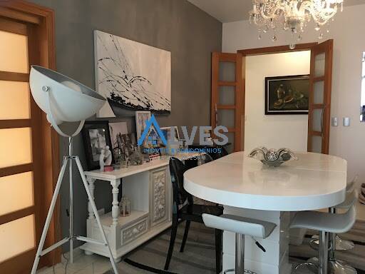 Apartamento à venda com 4 quartos, 188m² - Foto 29