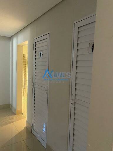 Apartamento à venda com 3 quartos, 209m² - Foto 27