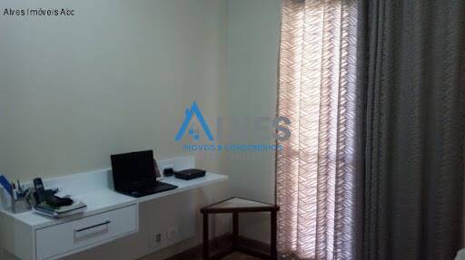 Apartamento à venda com 2 quartos, 65m² - Foto 11