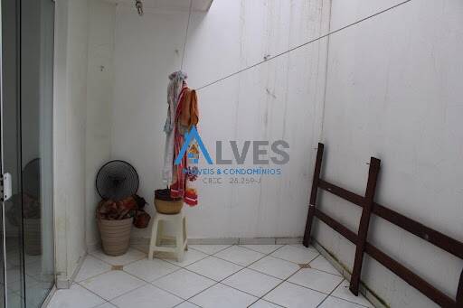 Sobrado à venda com 4 quartos, 200m² - Foto 28