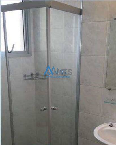 Apartamento à venda com 2 quartos, 64m² - Foto 9