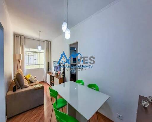 Apartamento à venda com 2 quartos, 67m² - Foto 27