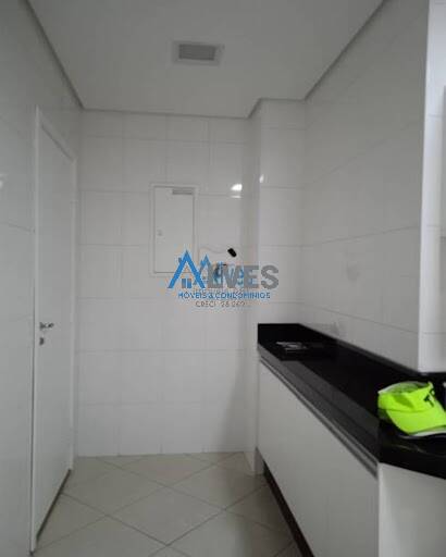 Apartamento à venda com 3 quartos, 177m² - Foto 29