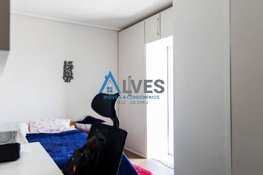 Apartamento à venda com 2 quartos, 60m² - Foto 7