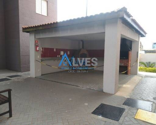 Apartamento à venda com 2 quartos, 45m² - Foto 11