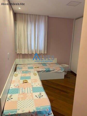 Apartamento à venda com 3 quartos, 110m² - Foto 2