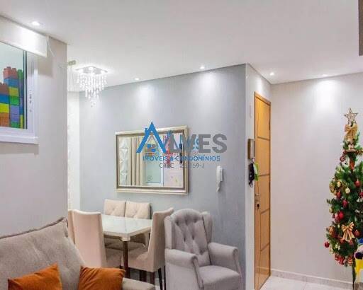 Apartamento à venda com 3 quartos, 80m² - Foto 1