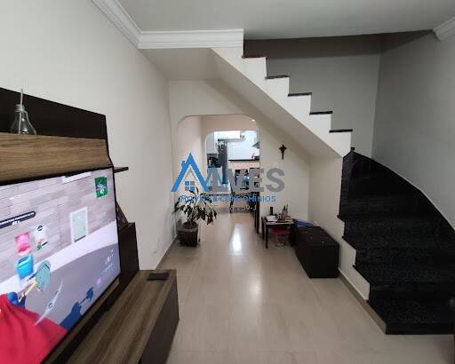 Casa à venda com 4 quartos, 162m² - Foto 43