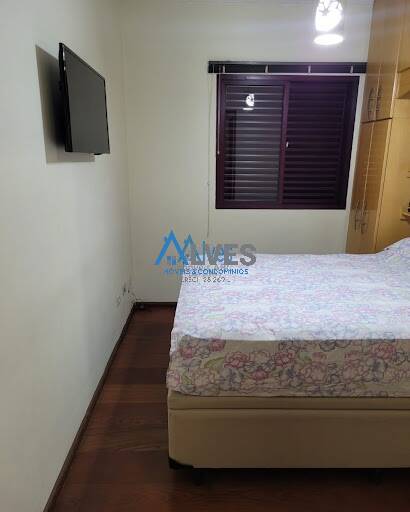 Apartamento à venda com 2 quartos, 74m² - Foto 32