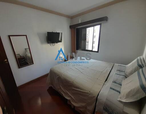 Apartamento à venda com 3 quartos, 123m² - Foto 29