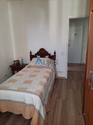 Apartamento à venda com 3 quartos, 110m² - Foto 4