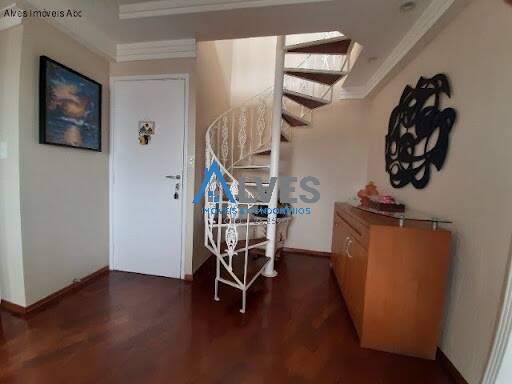 Apartamento à venda com 3 quartos, 183m² - Foto 2