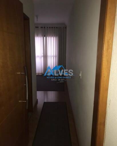 Apartamento à venda com 2 quartos, 65m² - Foto 3